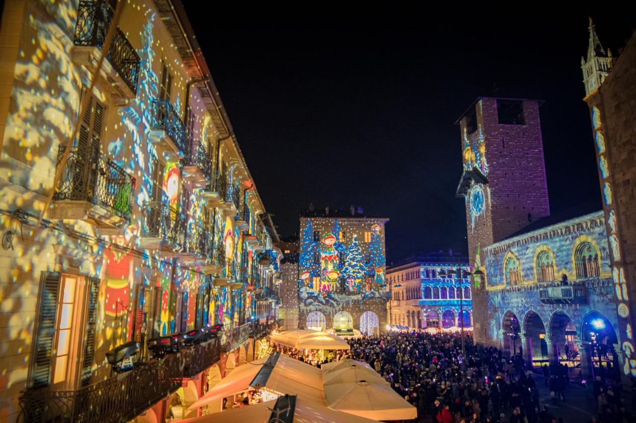 科莫La Finestra Sul Duomo - The House Of Travelers公寓 外观 照片
